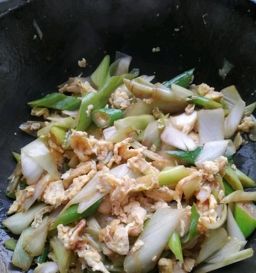 包菜炒鸡蛋（15个步骤教你轻松做出口感绝佳的包菜炒鸡蛋）  第1张