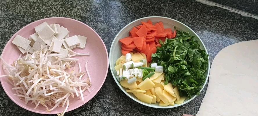 如何烹制美味的炒烩面（掌握烩面精髓）