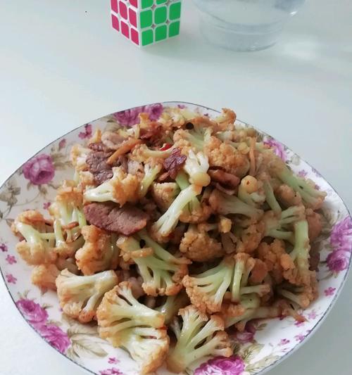 宝宝餐番茄炒花菜的制作方法（健康营养、易学易做）