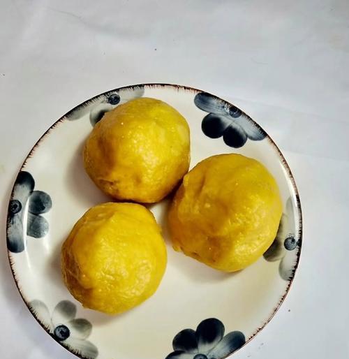 手把手教你做出外皮香脆、内里松软的好吃菜窝头（手把手教你做出外皮香脆）  第1张