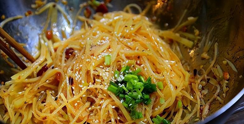 手把手教你制作美味的拌粉丝（简单易学）