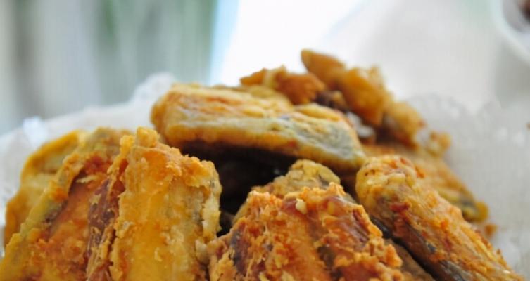 一口香脆的油炸带鱼，尽在这个制作秘籍（从选材到烹饪）