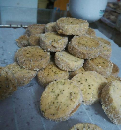 油渣子酥饼的制作方法（用家常食材做出美味早餐）  第1张