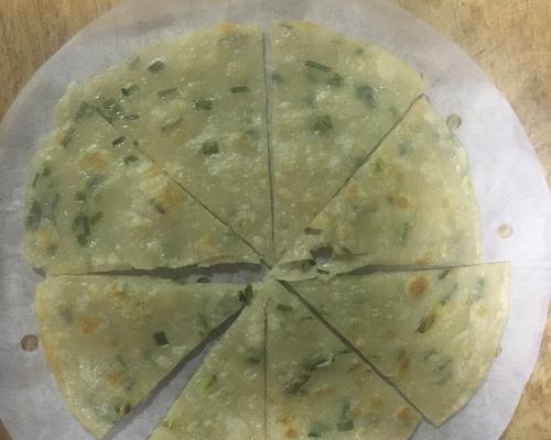 手把手教你做出口味正宗的油渣葱油饼（用最简单的步骤）