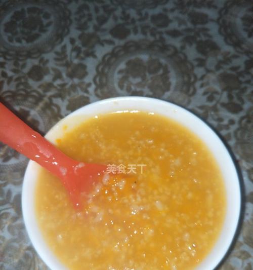 用小米做番薯粥（一份温暖的健康早餐）