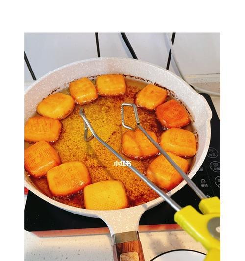 炸出松软大馒头的制作方法（以小馒头为核心）  第1张