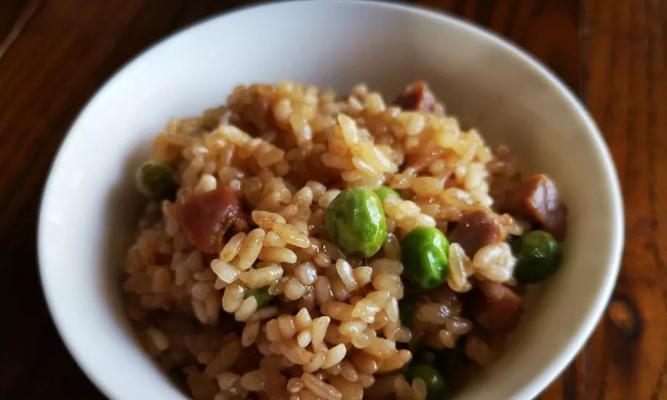 咸肉糯米饭，让你的味蕾难以忘怀（口感Q弹、香气四溢）