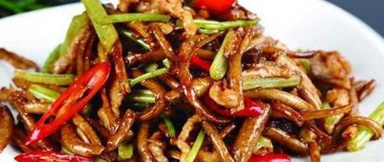 咸豆角炒子鸭，美味又健康的家常菜（传统菜谱）  第1张