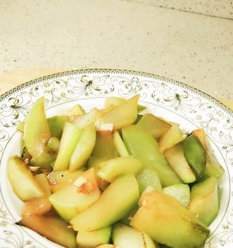以鲜葫芦瓜遇上干葫芦丝，创意美食如何营养又美味？
