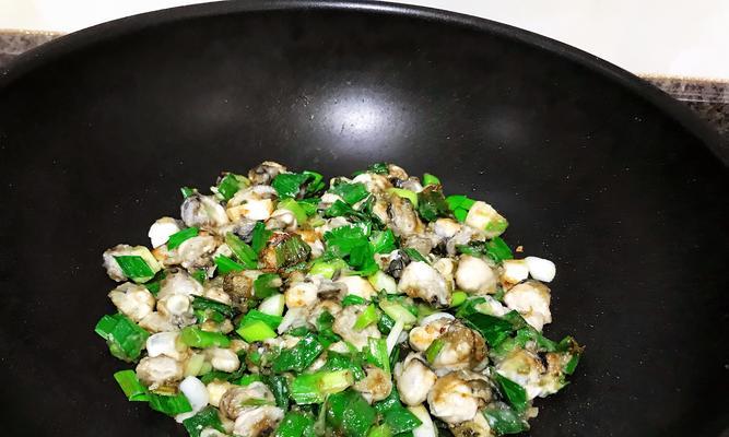 鲜香海蛎子的做法（美食盛宴）