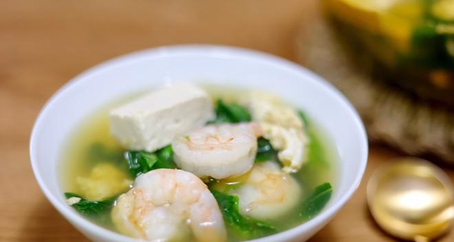 鲜美虾仁玉米饭的制作方法（美味易做）  第1张