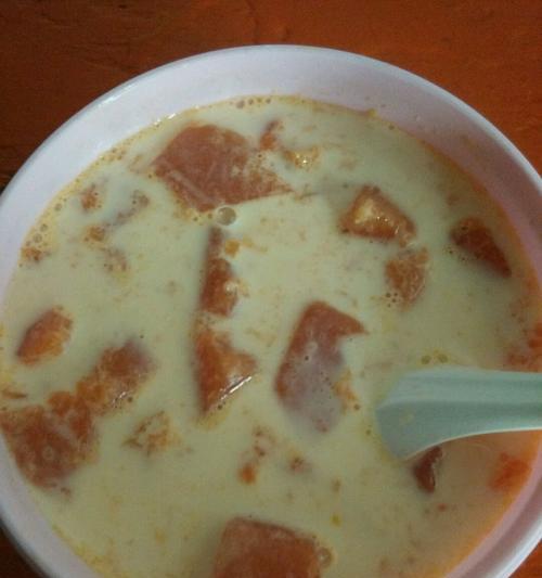营养美味的鲜奶炖奶制作技巧（以健康美味为前提）  第1张
