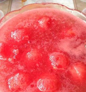 手工制作清凉夏日必备——以西瓜冰爽西米露（夏日美食必备）