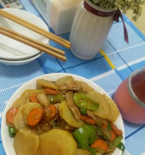 土豆夹的做法大全（健康美味的土豆夹）