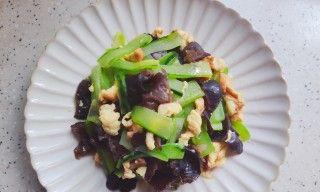 家常美食-土豆黄瓜炒木耳（健康营养）