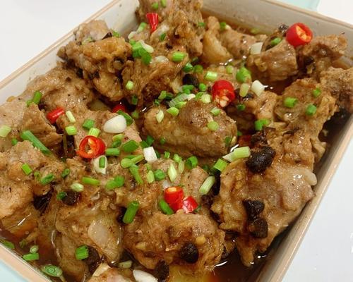 美味土豆粉蒸排骨的制作方法（一次性告别油腻口感）
