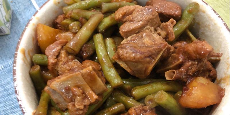 土豆豆角炖排骨，家常美味滋补菜（用实惠的食材）