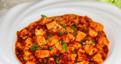 家常美味，探秘麻婆豆腐的做法（教你做地道的川菜口味麻婆豆腐）