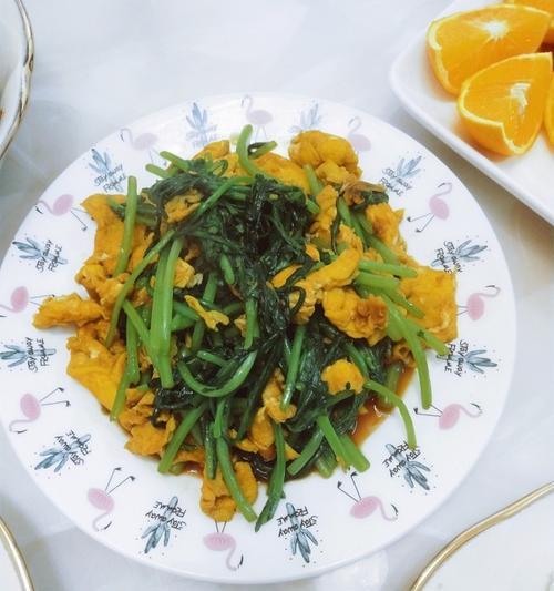 美味茼蒿肉酱的制作（传统风味与健康营养相得益彰）  第1张