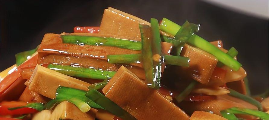 清爽茼蒿杆炒香干（家常美食）  第1张