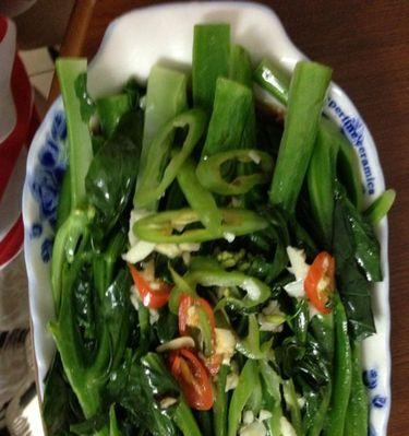 美味又健康，白灼蒜蓉芥兰的制作方法（清淡美味、营养健康）