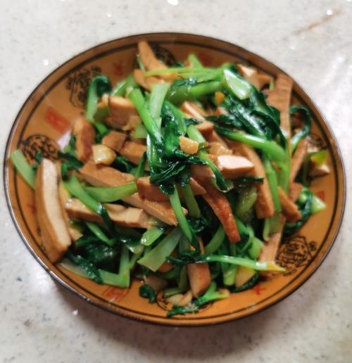 蒜蓉火腿黄心菜的做法（又香又鲜）  第1张