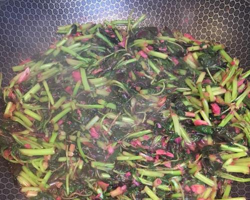 蒜蓉红苋菜的做法（美味又营养）  第1张