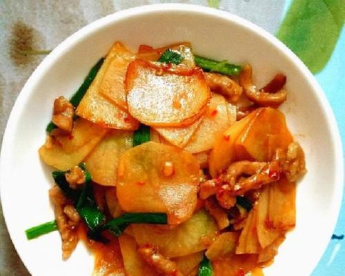 蒜蓉蚝油土豆片的做法（家常小炒菜）  第1张
