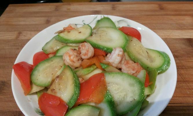 蒜蓉豆豉西葫芦的做法（家常美食）