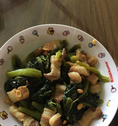 用蒜蓉打造清爽春菜——蒜蓉春菜的做法（清新开胃）