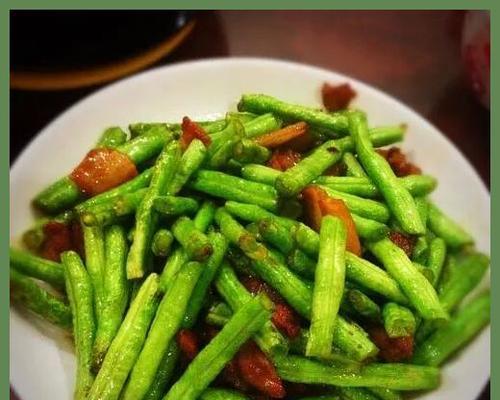 美食分享——蒜蓉炒豆角的做法（香气四溢）  第1张