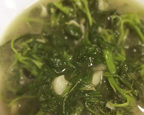 蒜泥苋菜的做法（清爽爽口）  第1张