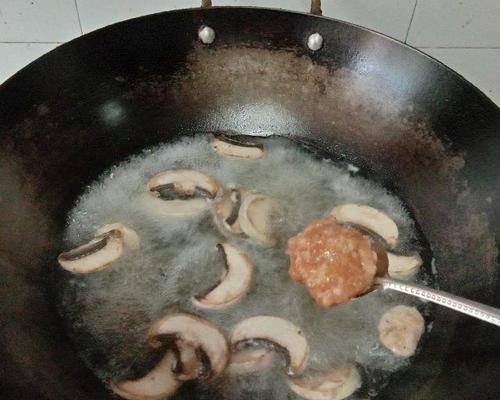 家常美食——水丸子菜心汤（健康营养）