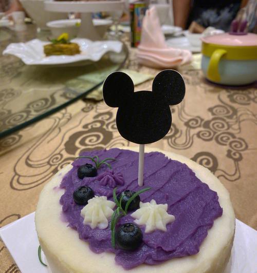 如何制作美味的八寸生日蛋糕（全方位详解制作步骤）  第1张
