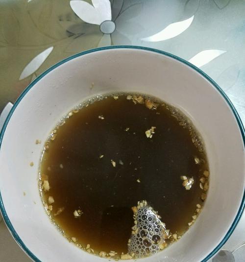 生姜红糖饮，暖心养生之选择（一杯温暖的健康饮品）  第3张