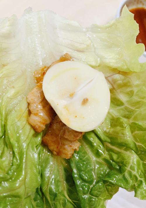 生菜包薯粉豆干的做法（美味又健康的素食小吃）  第1张