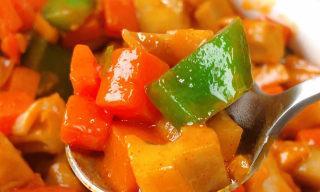 美食小厨房——以什锦藕丁为主角（惊艳味蕾的家常美食）  第2张