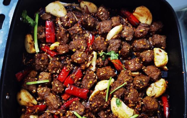 尽情品尝美味的以什锦牛肉粒（打造鲜香多汁的美食佳品/）  第3张
