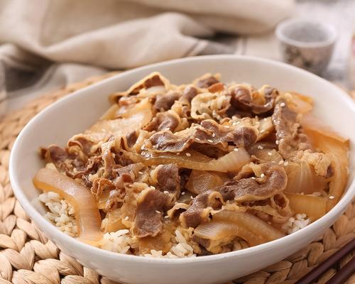 教你制作美味的以什锦龙利鱼盖饭（健康美食）  第2张