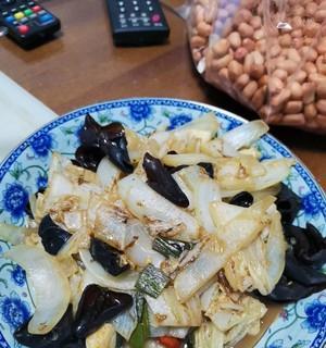 家常美食（一道简单又美味的家常菜）  第1张