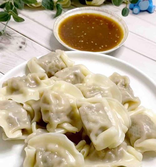 肉三鲜水饺的制作方法（学会做水饺）