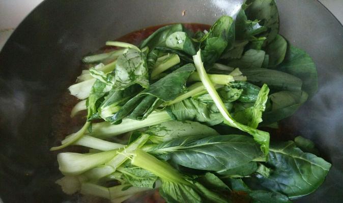 美味肉片油菜的做法（轻松学会家常菜）  第3张