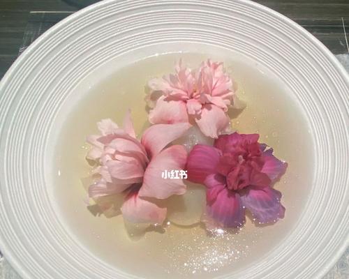 肉片木槿花的特色做法（用口感和颜值征服你的味蕾）  第1张