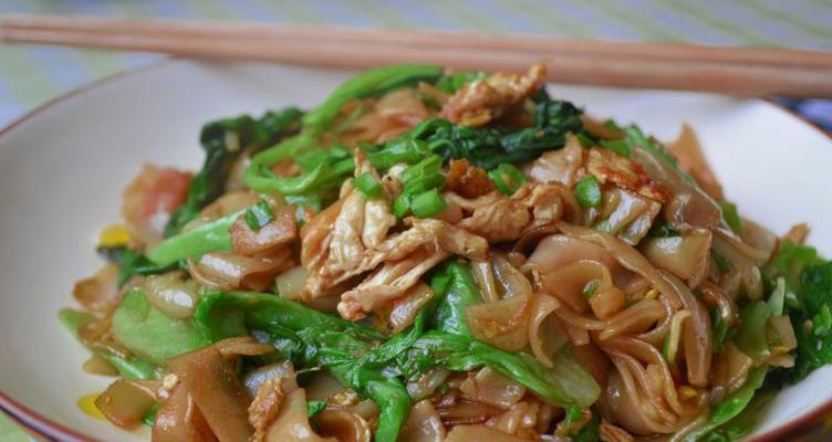 美味肉片河粉的制作方法（家庭自制、简单易学）  第2张