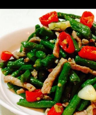 美食推荐——长豆肉片炒法（简单易学）  第1张