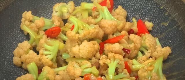 美味健康的肉片菜花料理（以健康为基础）  第1张