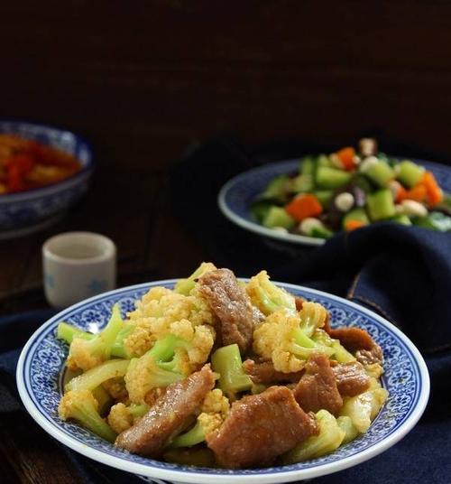美味健康的肉片菜花料理（以健康为基础）  第3张