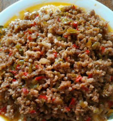 掌握关键步骤，轻松制作香滑美味的豆腐菜肴（掌握关键步骤）  第2张