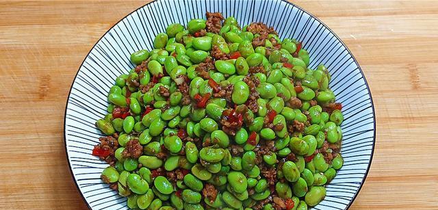 美味营养的肉末青豆做法（做出口感细腻、味道鲜美的肉末青豆）  第3张