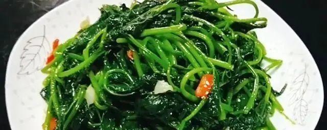 清炒番薯叶——健康美味的农家菜（采摘野菜）  第2张